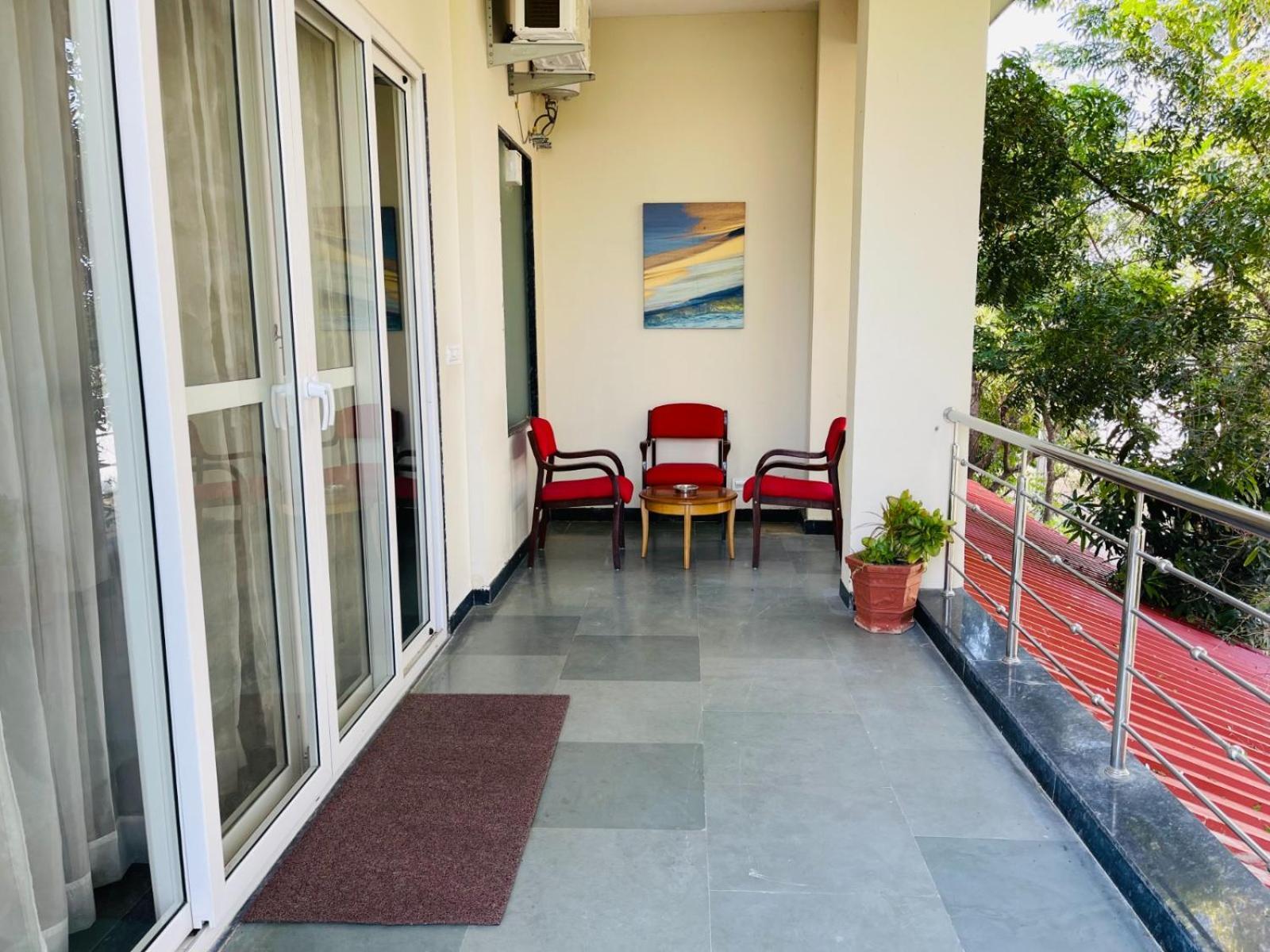 Dev Villa Resort Rajsamand Екстер'єр фото